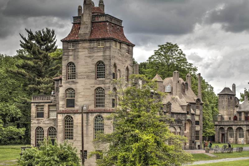 Pennsylvania's Majestic Fortresses: Exploring the Enchanting Realm of 9 Castles You Can Visit