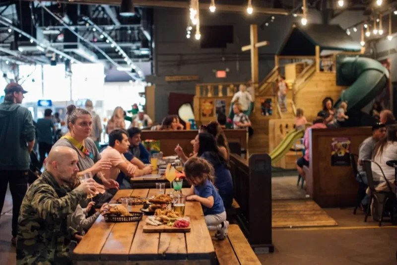 8 Beloved Philly Sports Bars Where You Can Catch The NCAA Tournament