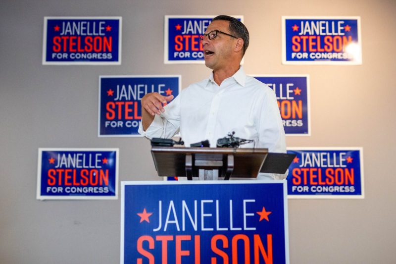 Janelle Stelson, Josh Shapiro