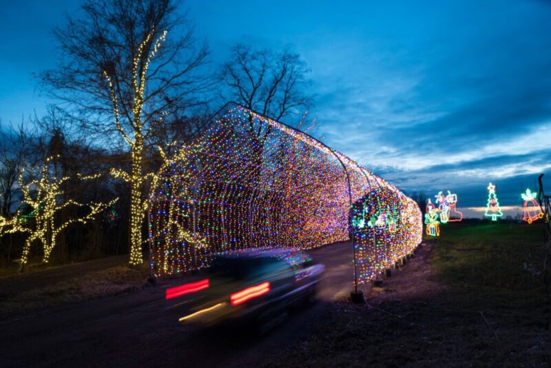 10 dazzling holiday light displays in Philadelphia