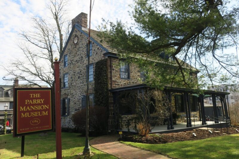 What to do in New Hope, the “Best Small Arts + Culture Town” in the US