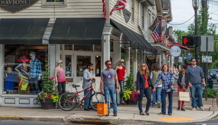 What to do in New Hope, the “Best Small Arts + Culture Town” in the US