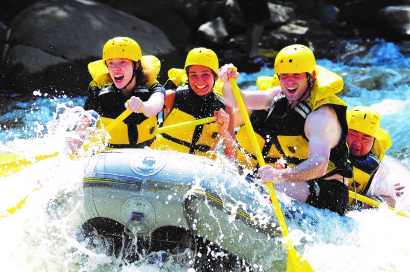 smiling whitewater rafters