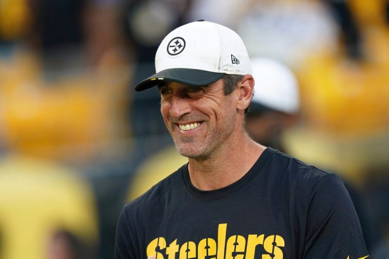 Aaron Rodgers brushes off revenge narrative ahead of Steelers' season opener against Jets